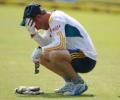 De Villiers set to face Australia despite hand surgery