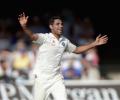 Bhuvneshwar is like me, hope he can avoid flashbulbs, says Bishan Bedi