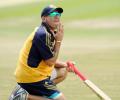 Nielsen retained as Aus coach till 2013 Ashes