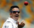 Pietersen labels Adelaide groundstaff 'pathetic'