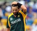 Imran not sure if Afridi can lift Pakistan