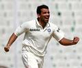 Zaheer picks five, but Aus end Day 2 on high