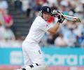 Bell first to score four Test tons this year