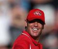 Australia can exploit India's weak bowling: Warne