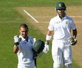 NZ handle hostile period as South Africa post huge total