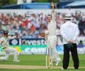 Ashes: Lyon roars to give Aus upper hand on Day 1