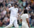 England eye series victory after Root century