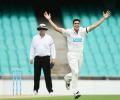 Abbott's eight wickets helps NSW beat Queensland