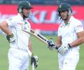 De Villiers, Du Plessis only candidates to replace Smith