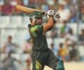 Akmal, spinners win it for Pakistan