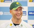 Injured Clarke shaking up fitness regimen ahead of Pak series