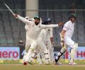 India crush world No. 1 South Africa by 337 runs, win Test series 3-0