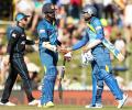 Sri Lanka stay alive in NZ series