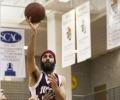 US lawmakers call for allowing turbaned Sikh basketball players