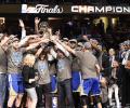 PHOTOS: Warriors beat Cavaliers to clinch NBA title