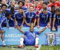 Drogba challenges new Chelsea team to emulate class of 2005