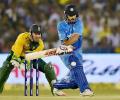 Dhoni slams his batsmen after listless showing in Cuttack