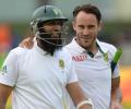 Will India end South Africa's nine-year unbeaten 'away' run in Tests?