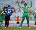 Tainted fast bowler Amir in Pakistan squad for WT20