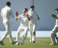 New Zealand's Wagner defends bouncer after grounding Smith