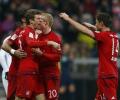 Bayern crush Werder with Mueller, Thiago doubles