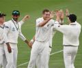 Southee, Wagner leave Pakistan reeling in Hamilton Test