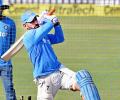 Can Dhoni turn on the style on home turf?