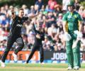 Taylor, Boult shine as NZ square South Africa series