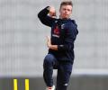 Ashes: Spinner Crane to debut for England, Woakes ruled out