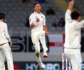 Root out in final over as NZ strengthen hold on Day 4