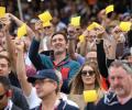 PIX: English fans give sandpaper send-off to Warner, Bancroft