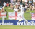 Dananjaya takes 5 as Sri Lanka have Kiwis in a twirl