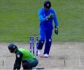 VOTE: Should Dhoni be allowed to keep Balidaan Badge on his gloves?