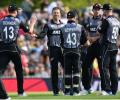 3rd T20: England collapse to give New Zealand series lead