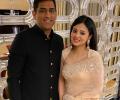 Sakshi pens emotional note for Dhoni