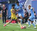 ISL: Mumbai City inflict first defeat on Hyderabad