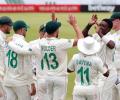 1st Test: Mulder, Sipamla star as South Africa rout Sri Lanka