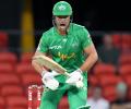 Australia batsman Stoinis fined for personal abuse