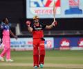 PICS: De Villiers fires RCB to thrilling win over Royals