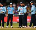 England players agree 15% pay cut amid COVID-19 pandemic