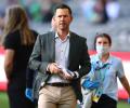 Ponting warns England of whitewash ahead of D/N Test