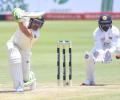 Buzz: South Africa's Elgar registers 4000 runs in Test cricket