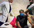 Kapil Dev, Pele get vaccinated