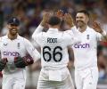 Smiling Anderson hails 'freak' Stokes after England whip SA