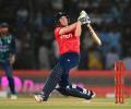 Brook, Duckett star as England rout Pakistan in third T20I