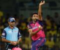 Angry Ashwin slams umpires over ball change