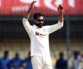 Jadeja's no-ball cost India the match: Gavaskar