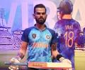 Kohli's wax statue leaves fans scratching their heads