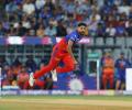 Gavaskar hails Siraj's 'never-say-die attitude'