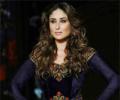 Kareena Kapoor smoulders on the runway for Rohit Bal's grand finale show